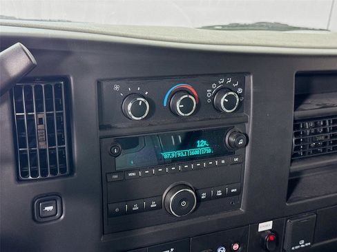 New 2025 Chevrolet Express 3500 w/ Power Convenience Package image 9