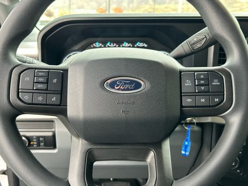 Certified 2024 Ford F250 XL image 35