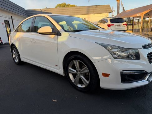 Used 2016 Chevrolet Cruze LT w/ Enhanced Safety Package FWD image 15