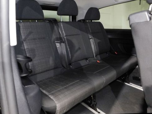Used 2019 Mercedes-Benz Metris Passenger image 67