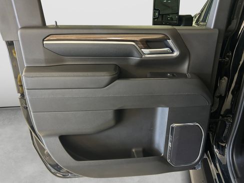 Used 2025 Chevrolet Silverado 2500 LT w/ All Star Edition AWD/4WD image 20
