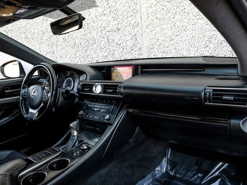 Used 2016 Lexus RC 300 AWD image 16