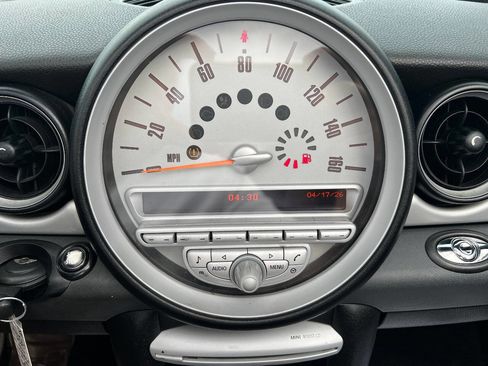Used 2010 MINI Cooper Convertible FWD image 34