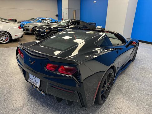 Used 2019 Chevrolet Corvette Stingray Coupe RWD image 8