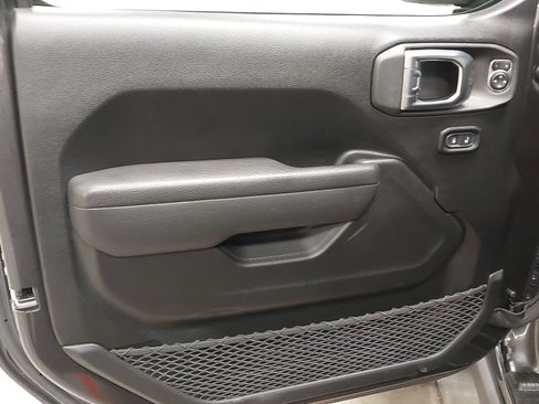 Used 2022 Jeep Wrangler Rubicon w/ Steel Bumper Group image 24