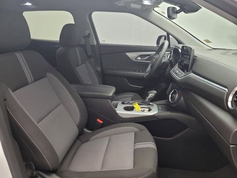 Used 2024 Chevrolet Blazer LT w/ Convenience Package FWD image 21