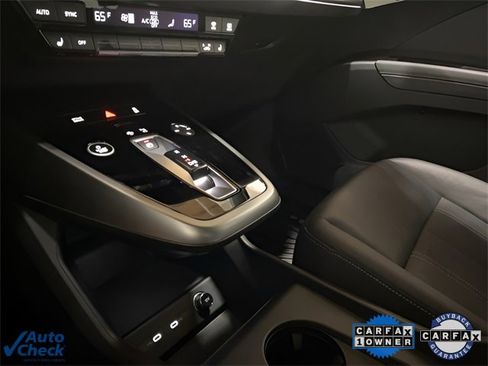 Used 2024 Audi Q4 e-tron Premium image 46