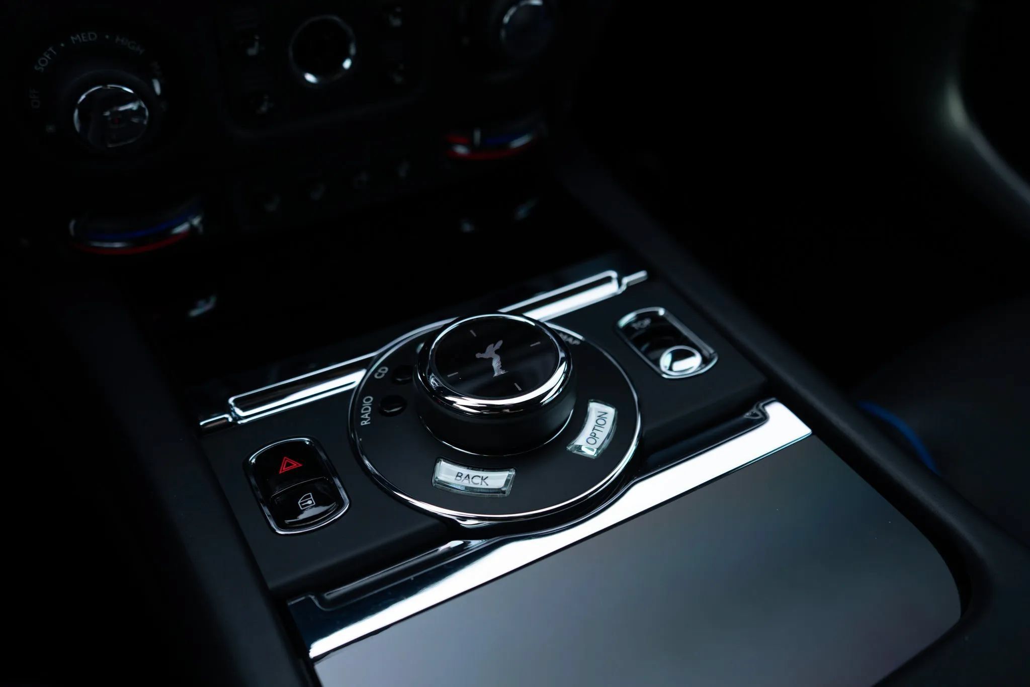 Used 2017 Rolls-Royce Dawn RWD image 23