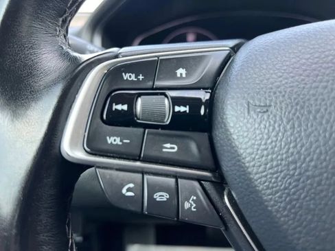 Used 2022 Honda Accord Touring image 46