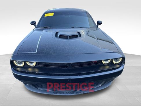 Used 2015 Dodge Challenger R/T Plus RWD image 5