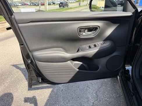 New 2026 Honda HR-V LX image 13