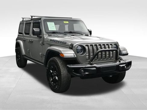 Used 2018 Jeep Wrangler Unlimited Sahara w/ Quick Order Package 24M Moab AWD/4WD image 7