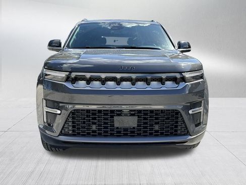 New 2026 Jeep Grand Wagoneer L image 2