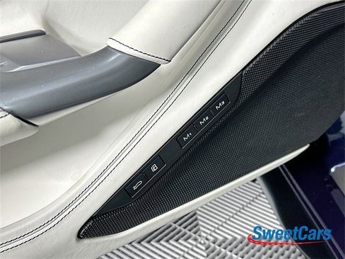 Used 2021 Ferrari F8 Tributo image 29