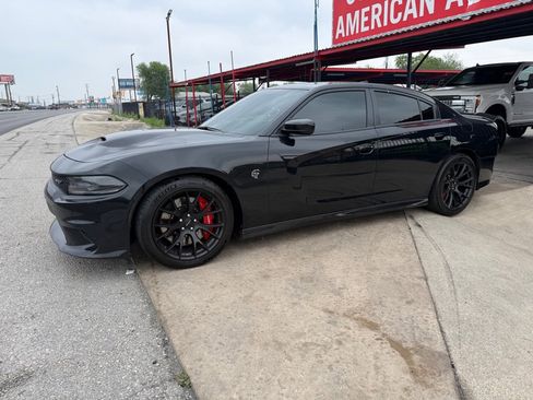 Used 2015 Dodge Charger SRT Hellcat w/ Harman/Kardon Audio Group RWD image 5
