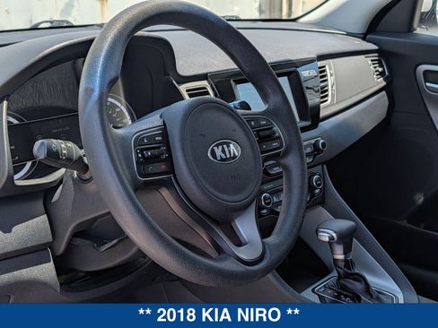 Used 2018 Kia Niro LX FWD image 22