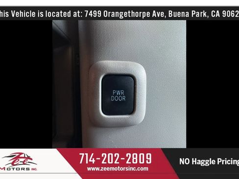 Used 2017 Toyota Sienna LE image 44