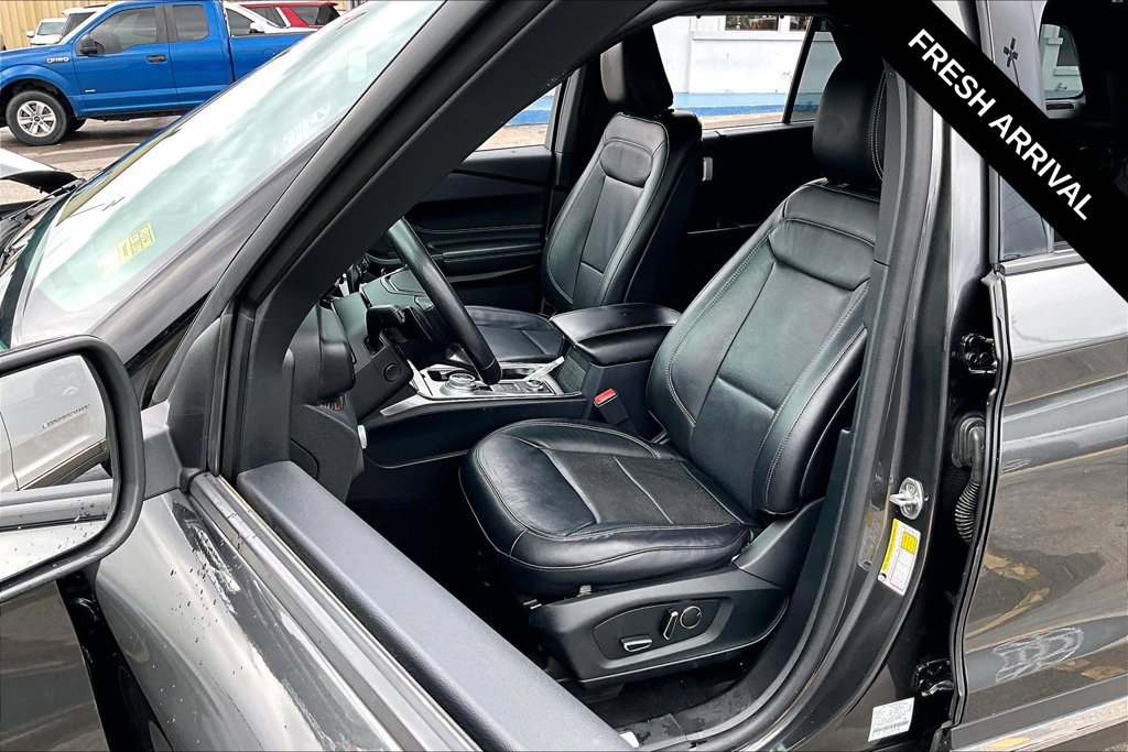 Used 2020 Ford Explorer Limited w/ Class III Trailer Tow Package AWD/4WD image 6