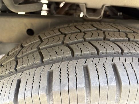 Used 2017 Nissan Frontier SV RWD image 29
