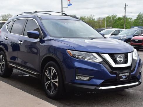 Used 2017 Nissan Rogue SL w/ SL Premium Package AWD/4WD image 13