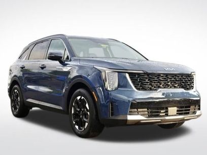 Certified 2025 Kia Sorento S