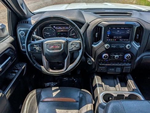 Used 2023 GMC Sierra 2500 AT4 w/ AT4 Premium Plus Package AWD/4WD image 25