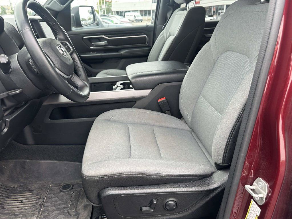 Used 2024 RAM 1500 Big Horn AWD/4WD image 18