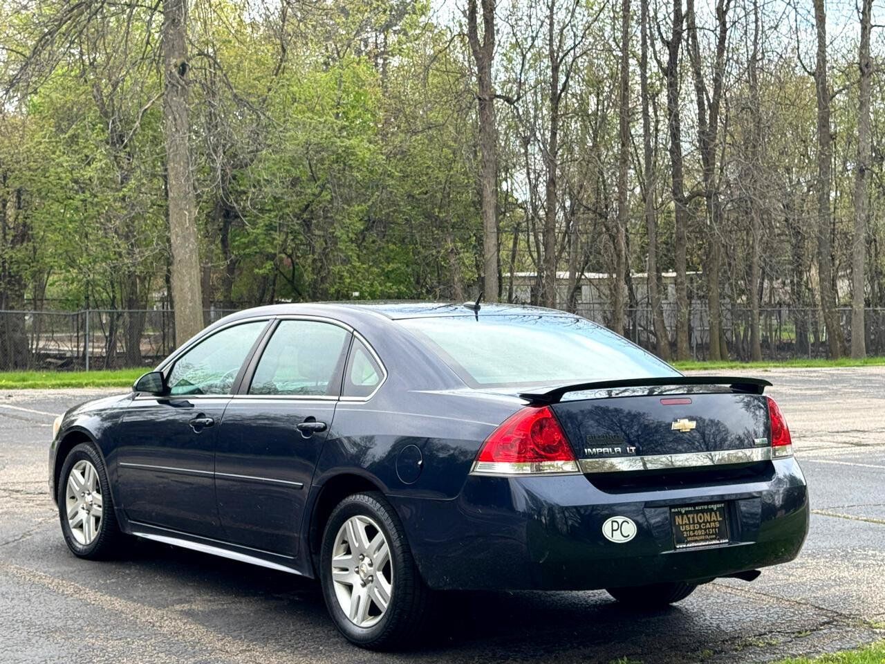 Used 2011 Chevrolet Impala LT FWD image 15