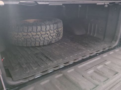 Used 2019 Chevrolet Colorado ZR2 image 34