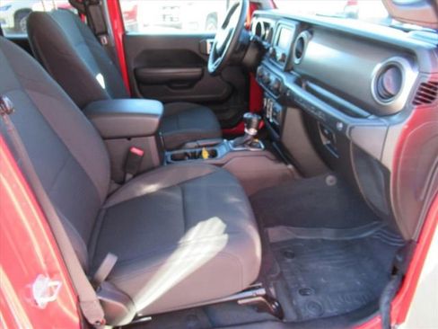 Used 2019 Jeep Wrangler Unlimited Sport S image 9