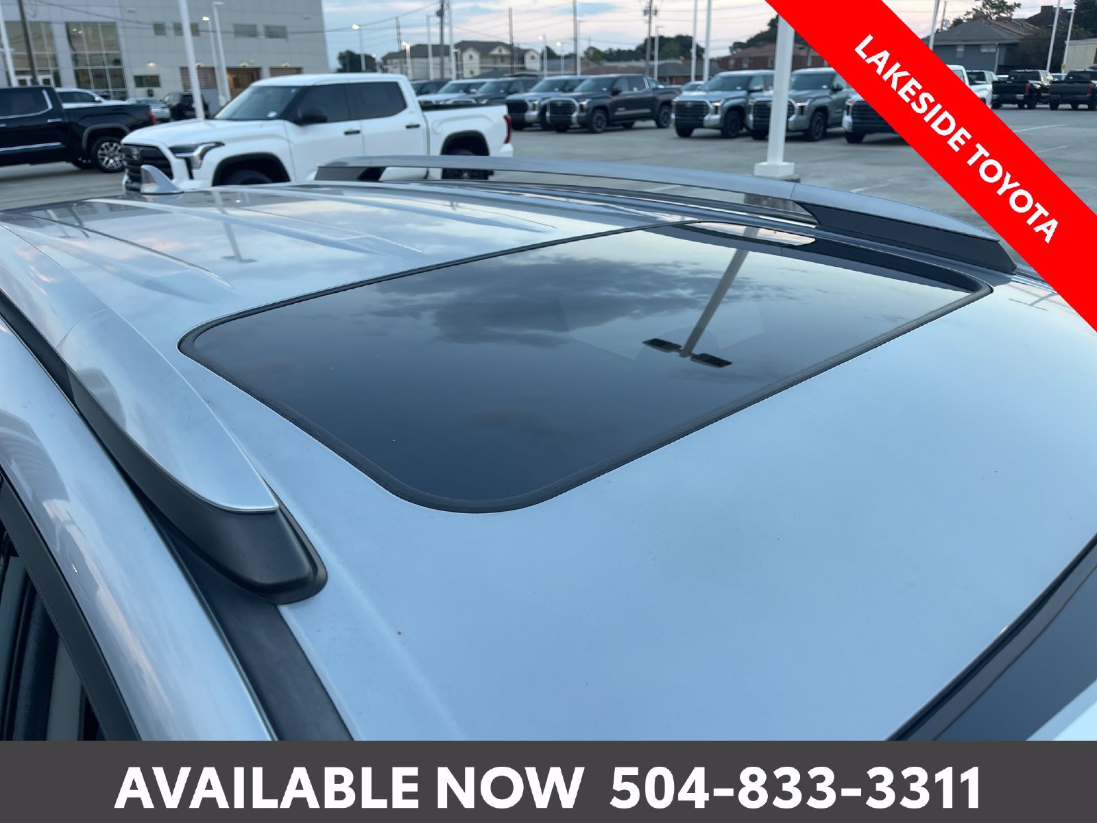Certified 2018 Toyota RAV4 XLE FWD image 10