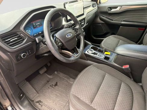 Used 2023 Ford Escape Active w/ Tech Pack #2 AWD/4WD image 22