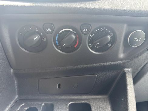 Used 2017 Ford Transit 250 130 Low Roof RWD image 24