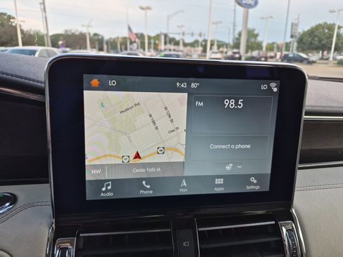 Used 2019 Lincoln Navigator L Reserve AWD/4WD image 23