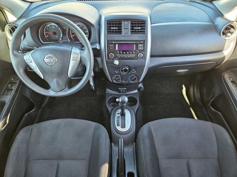 Used 2018 Nissan Versa SV image 23