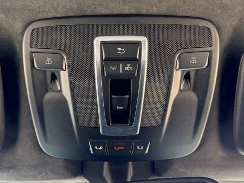 Used 2014 Mercedes-Benz G 63 AMG 4MATIC image 44