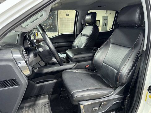 Used 2021 Ford F150 Lariat image 15