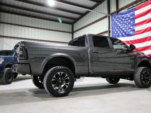 Used 2016 RAM 2500 Laramie w/ Sport Appearance Group AWD/4WD image 13