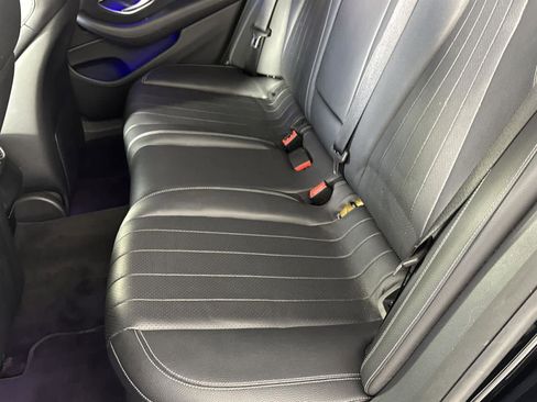 Used 2017 Mercedes-Benz E 300 image 14