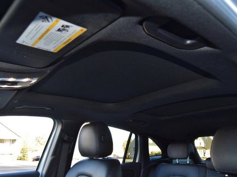 Used 2021 Mercedes-Benz GLA 250 4MATIC w/ Premium Package image 37