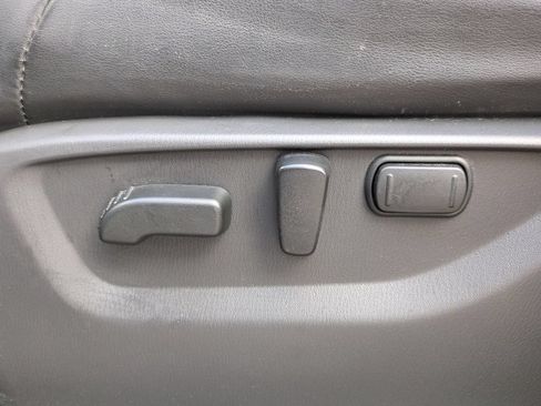 Used 2023 Nissan Armada Platinum w/ Captain's Chairs Package AWD/4WD image 16