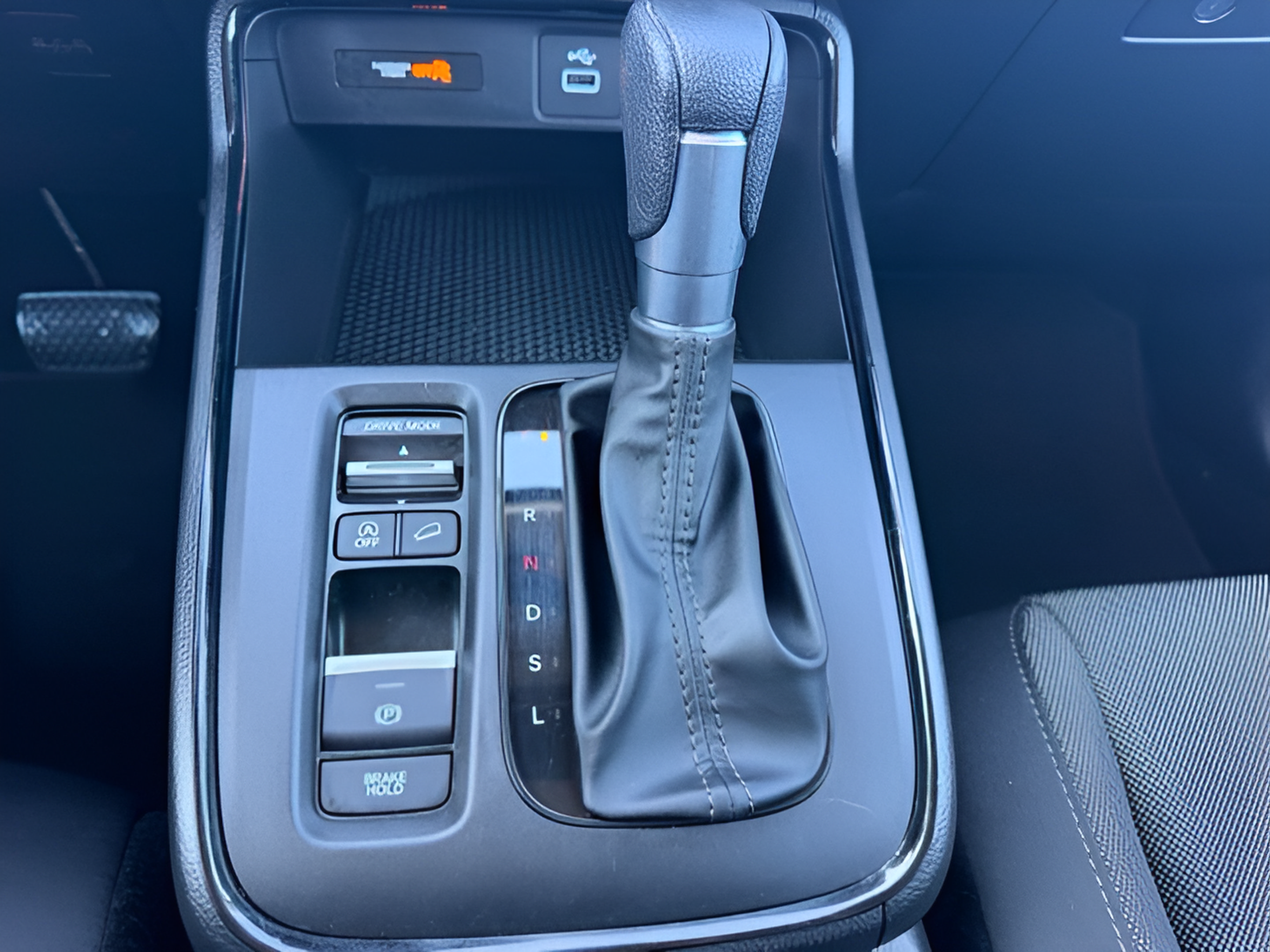 Used 2024 Honda CR-V LX image 19