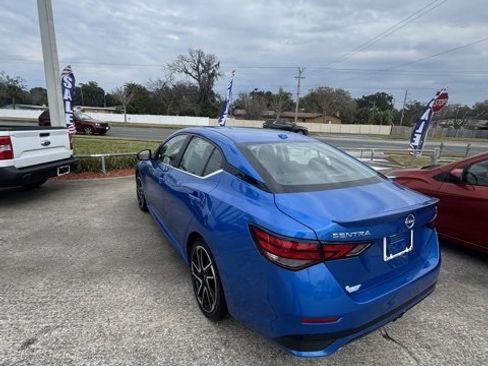 Used 2025 Nissan Sentra SR image 5