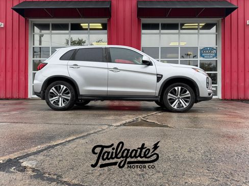 Used 2022 Mitsubishi Outlander Sport ES AWD/4WD image 1