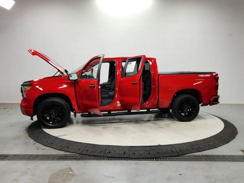 Used 2023 Chevrolet Silverado 1500 Custom w/ Rally Edition AWD/4WD image 13