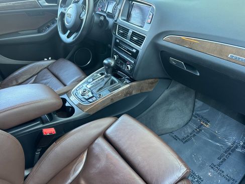 Used 2016 Audi Q5 2.0T Premium Plus w/ Technology Package image 15