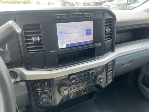 Used 2024 Ford F250 XL w/ STX Appearance Package AWD/4WD image 19