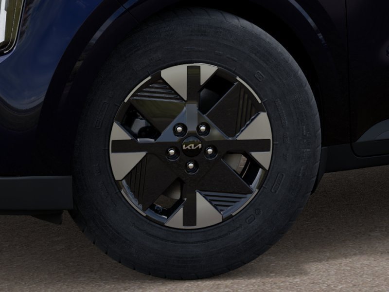 New 2027 Kia Carnival LXS FWD image 9