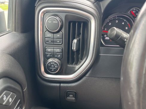 Used 2020 Chevrolet Silverado 3500 LTZ w/ LTZ Convenience Package AWD/4WD image 59