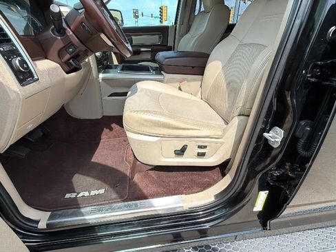 Used 2013 RAM 1500 Laramie w/ Convenience Group AWD/4WD image 90